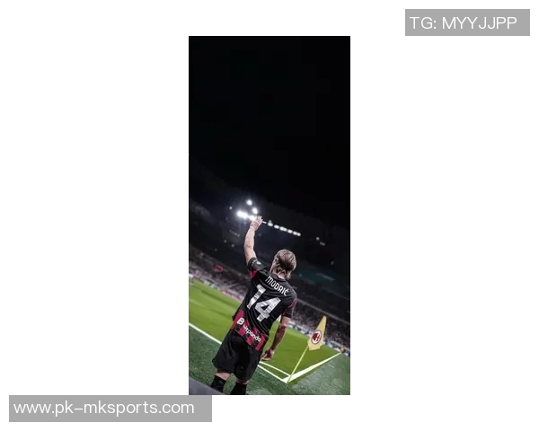 拉莫斯足球风采壁纸展现传奇球星坚韧与荣耀的瞬间